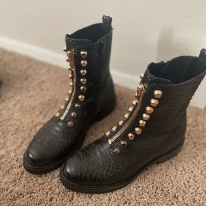 Jeffrey Campbell boot